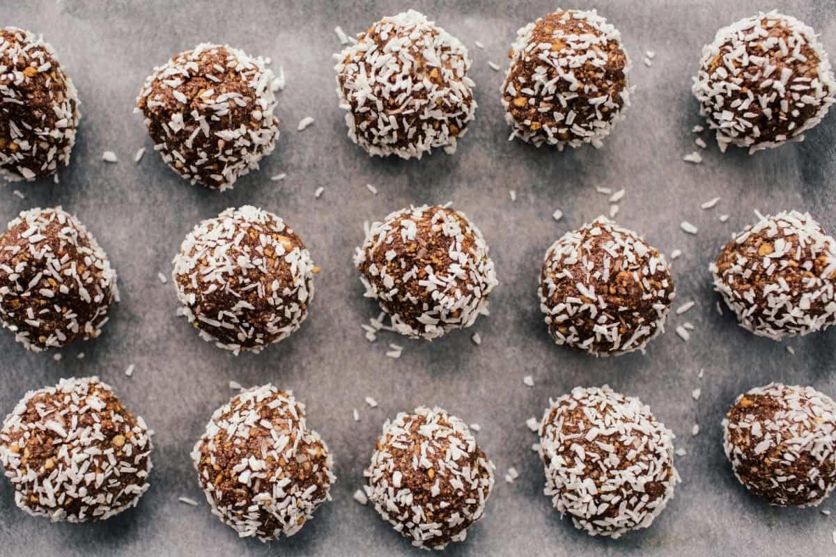 Coconut Chocolate Truffles